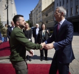 Ζελένσκι | “Θα ενταχθούμε στο ΝΑΤΟ μόνο μετά τη νίκη μας στον πόλεμο”